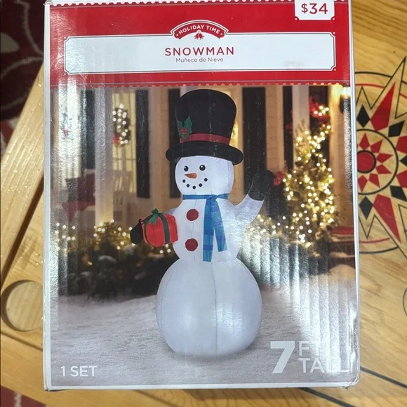 EUC Snowman Inflatable Lit - Picture 7 of 9